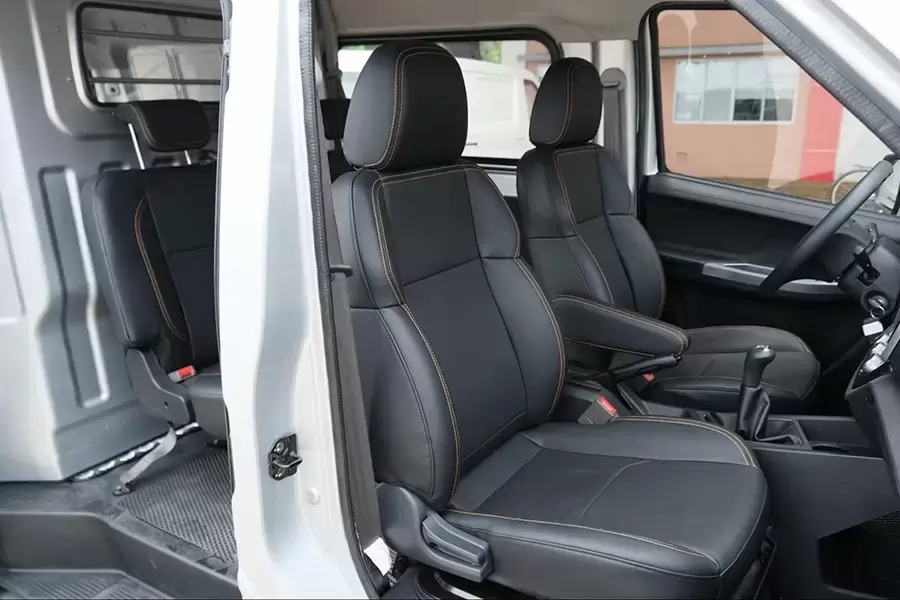 bang-gia-xe-tai-van-2-cho-va-5-cho-moi-nhat bang-gia-xe-tai-van-2-cho-va-5-cho-moi-nhat